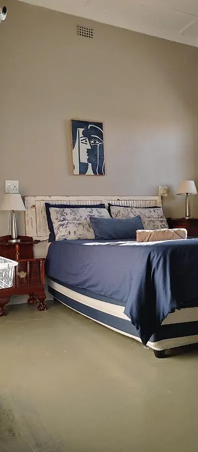 Guest house Happy Home - Woodstock Cape Town