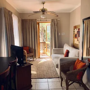 Guest house Summerstrand Beach Lodge ***